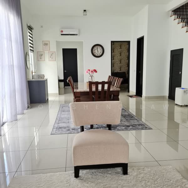 Cluster House for Sale in Eco Majestic (Semenyih) - Soon Sheng Law - Dining Room - PropertyGuru.com.my