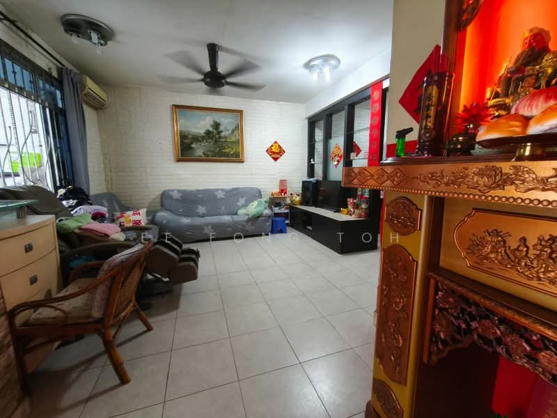2-storey Terraced House for Sale in Taman Skudai Indah (Skudai) - Ee Fong Toh - Living Room - PropertyGuru.com.my