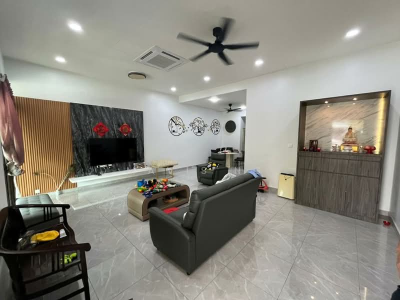 2-storey Terraced House for Sale in Bandar Bukit Raja (Klang) - Mavis Ng - Living Room - PropertyGuru.com.my