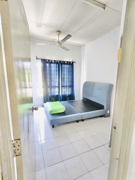 Pangsapuri untuk Disewa di Pangsapuri Seroja - Erin Yusof - Bedroom - PropertyGuru.com.my