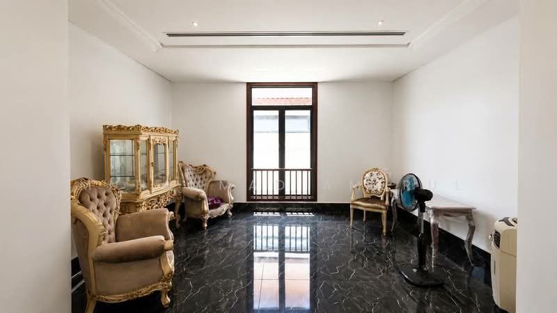 Rumah Banglo untuk Dijual di Bukit Jelutong (Shah Alam) - Muhammad Amerul - Living Room - PropertyGuru.com.my