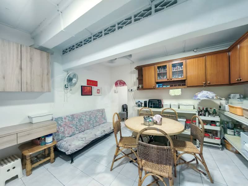 2-storey Terraced House for Sale in Serdang Jaya (Seri Kembangan) - Melissa Chong - Kitchen - PropertyGuru.com.my