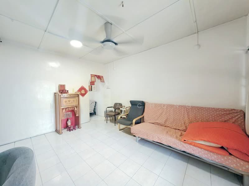 2-storey Terraced House for Sale in Serdang Jaya (Seri Kembangan) - Melissa Chong - Living Room - PropertyGuru.com.my