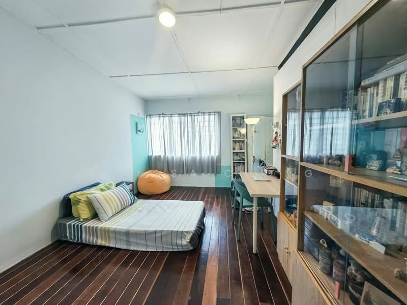 2-storey Terraced House for Sale in Serdang Jaya (Seri Kembangan) - Melissa Chong - Bedroom - PropertyGuru.com.my
