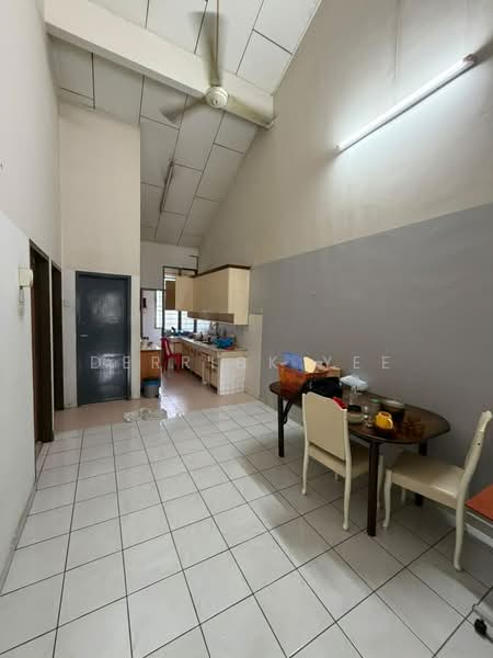1-storey Terraced House for Rent in Taman Seri Wangsa (Batu Berendam) - Derrick Yee - Kitchen - PropertyGuru.com.my