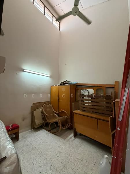 1-storey Terraced House for Rent in Taman Seri Wangsa (Batu Berendam) - Derrick Yee - Bedroom - PropertyGuru.com.my