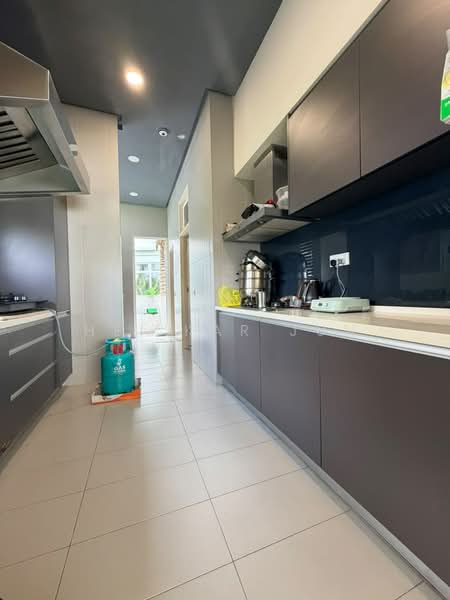 Bungalow for Sale in Ampang Jaya (Ampang) - Hei Kar Jun - Kitchen - PropertyGuru.com.my