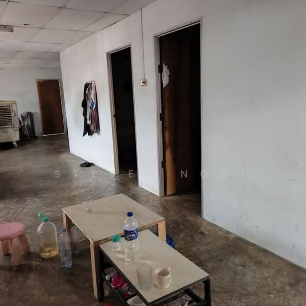 Shop / Office untuk Dijual di Taman Desa Harmoni (Masai) - Steven Ngoi - Interior - PropertyGuru.com.my