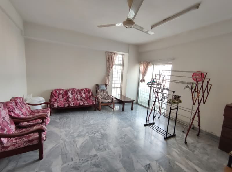Condominium for Sale at Ridzuan Condominium - CK Chieng - Living Room - PropertyGuru.com.my