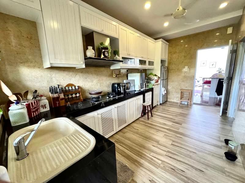 Rumah Berkembar untuk Dijual di Ukay Perdana (Ulu Kelang) - Tasya Ruslan - PropertyGuru.com.my