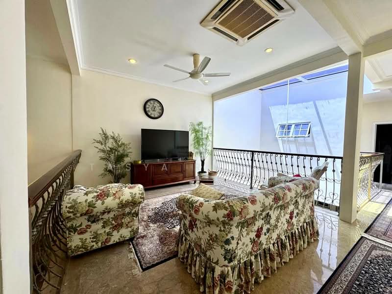 Rumah Berkembar untuk Dijual di Ukay Perdana (Ulu Kelang) - Tasya Ruslan - PropertyGuru.com.my