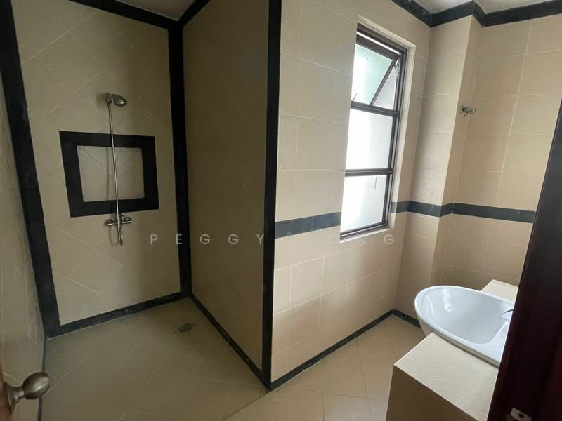 Rumah Teres 2-Tingkat untuk Dijual di Bukit Rahman Putra (Sungai Buloh) - Peggy Yong - Bathroom - PropertyGuru.com.my