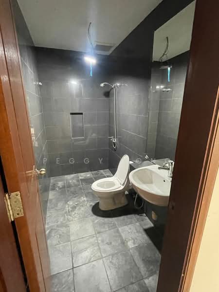 Rumah Teres 2-Tingkat untuk Dijual di Bukit Rahman Putra (Sungai Buloh) - Peggy Yong - Bathroom - PropertyGuru.com.my