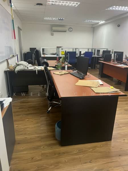 Shop / Office for Sale in Jalan Klang Lama (Old Klang Road) (Kuala Lumpur) - Kweenie Chong - Interior - PropertyGuru.com.my