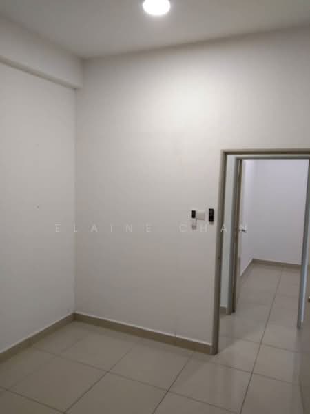 Service Residence for Sale at D'Summit Residences - Elaine Chan - Interior - PropertyGuru.com.my
