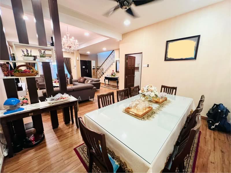 2-storey Terraced House for Sale in Kota Damansara (Selangor) - Faisal Abu Omar - Living Room - PropertyGuru.com.my