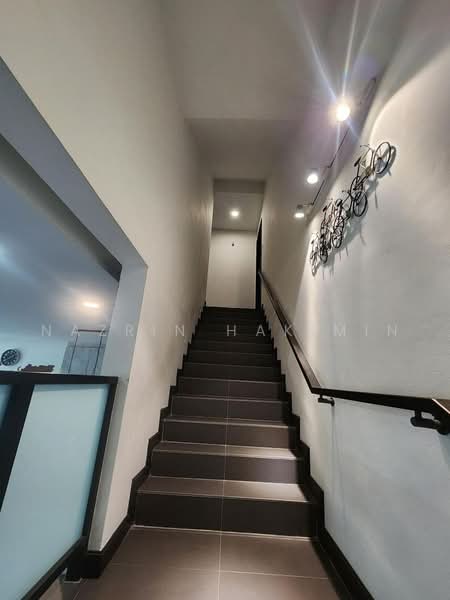 Rumah Teres 3-Tingkat untuk Dijual di Seksyen U16 (Shah Alam) - Nazrin Hakimin - Interior - PropertyGuru.com.my