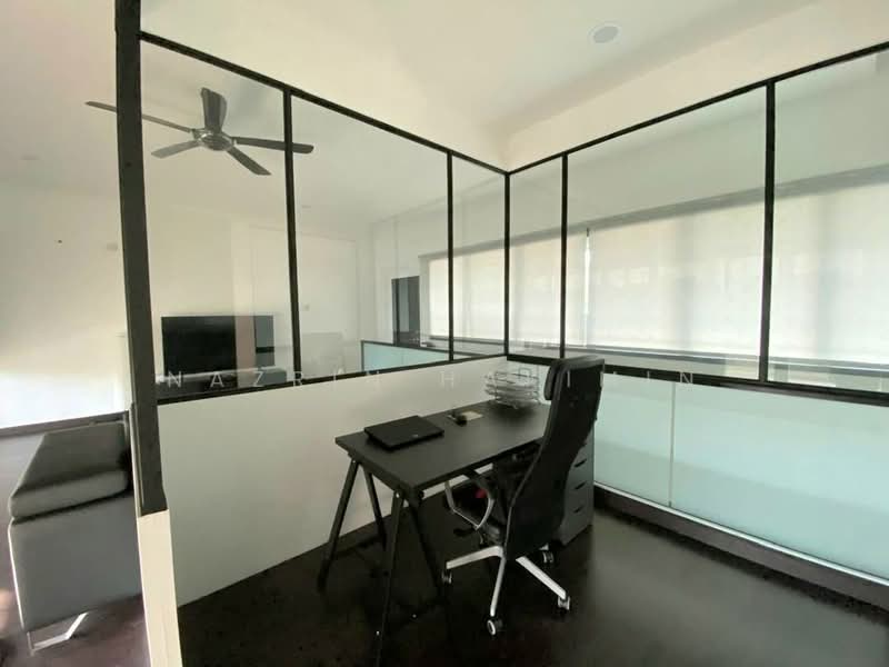 Rumah Teres 3-Tingkat untuk Dijual di Seksyen U16 (Shah Alam) - Nazrin Hakimin - Study - PropertyGuru.com.my