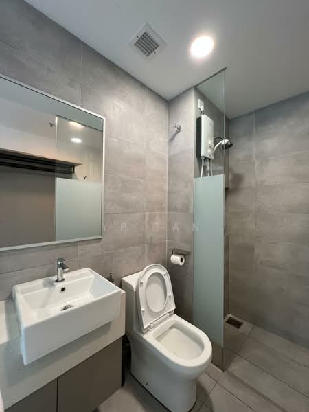 Kediaman Servis untuk Disewa di Riveria City - YP Tan - Bathroom - PropertyGuru.com.my