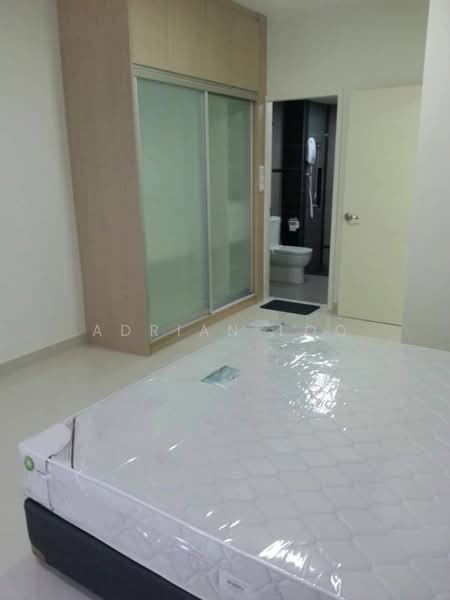 Condominium for Sale at The Z Residence - Adrian Loo - Bedroom - PropertyGuru.com.my