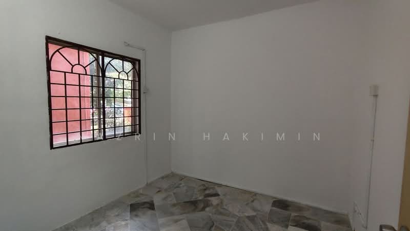 Apartment for Sale at Astana Alam Apartment 2 - Nazrin Hakimin - Interior - PropertyGuru.com.my