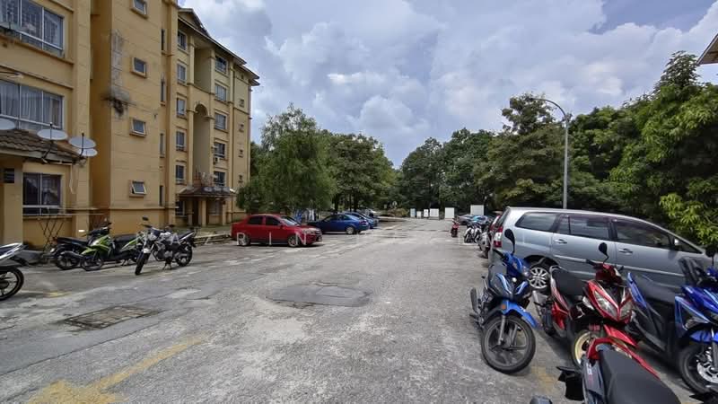 Apartment for Sale at Astana Alam Apartment 2 - Nazrin Hakimin - Exterior - PropertyGuru.com.my