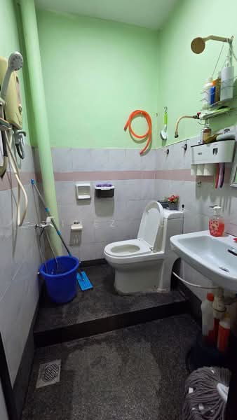 Rumah Teres 1 Tingkat untuk Dijual di Iskandar Puteri (Nusajaya) (Johor) - Inez Ng - Bathroom - PropertyGuru.com.my