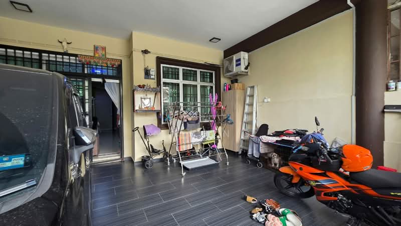 Rumah Teres 1 Tingkat untuk Dijual di Iskandar Puteri (Nusajaya) (Johor) - Inez Ng - Exterior - PropertyGuru.com.my