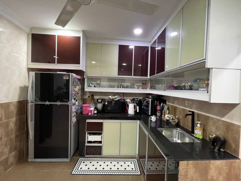 Rumah Teres 1-Tingkat untuk Dijual di Seksyen 2 (Shah Alam) - Ashraff Daniel - Kitchen - PropertyGuru.com.my