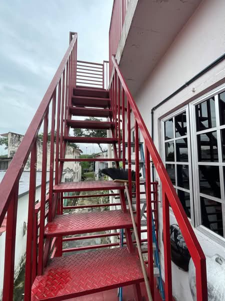 Rumah Teres 1-Tingkat untuk Dijual di Seksyen 2 (Shah Alam) - Ashraff Daniel - Exterior - PropertyGuru.com.my