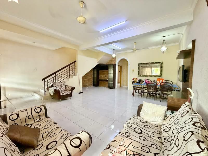 2-storey Terraced House for Sale in Desa Melati (Nilai) - Tasya Ruslan - PropertyGuru.com.my