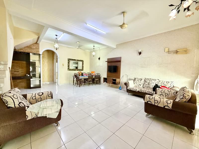 2-storey Terraced House for Sale in Desa Melati (Nilai) - Tasya Ruslan - PropertyGuru.com.my