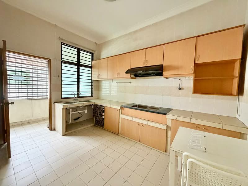 2-storey Terraced House for Sale in Desa Melati (Nilai) - Tasya Ruslan - PropertyGuru.com.my