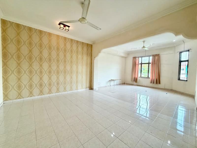 2-storey Terraced House for Sale in Desa Melati (Nilai) - Tasya Ruslan - PropertyGuru.com.my