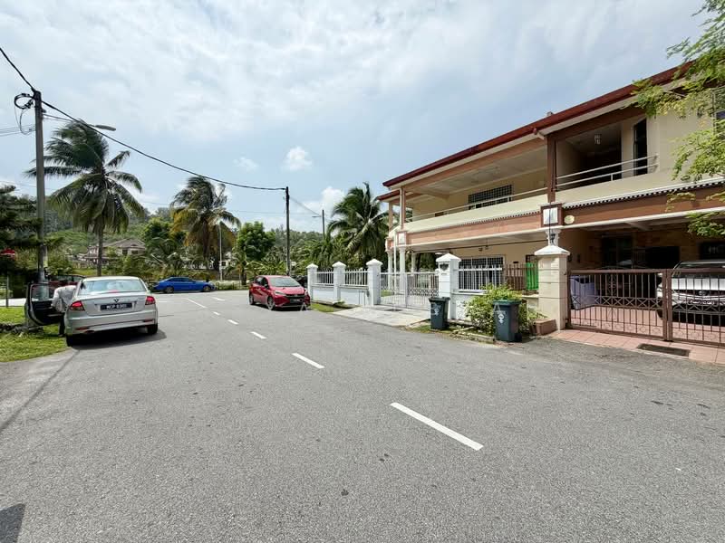 2-storey Terraced House for Sale in Desa Melati (Nilai) - Tasya Ruslan - PropertyGuru.com.my