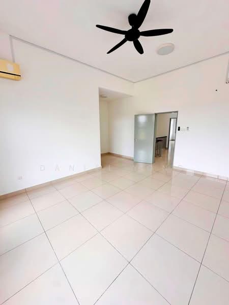 Cluster House for Sale in Iskandar Puteri (Nusajaya) (Johor) - Daniel Yong - Living Room - PropertyGuru.com.my