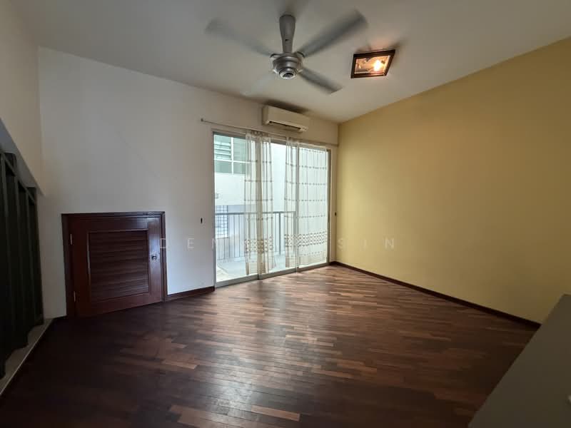 Rumah Teres 2.5-Tingkat untuk Dijual di Taman Bukit Mandarina (Cheras) - Denver Sin - Living Room - PropertyGuru.com.my