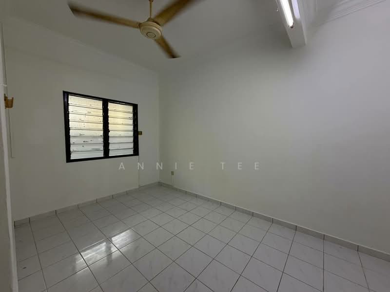 2-storey Terraced House for Rent in Permas Jaya (Johor Bahru) - Annie Tee - PropertyGuru.com.my