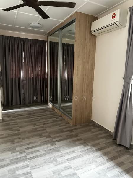 Bungalow House untuk Dijual di Kota Seriemas (Nilai) - Kim Wong - Bedroom - PropertyGuru.com.my