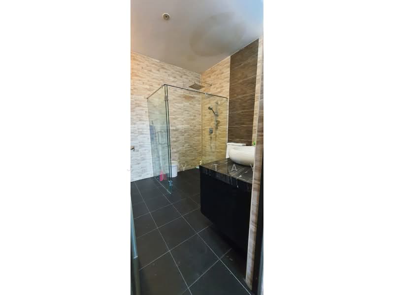 Rumah Teres 2-Tingkat untuk Dijual di Johor Bahru (Johor) - Joey Tay - Bathroom - PropertyGuru.com.my