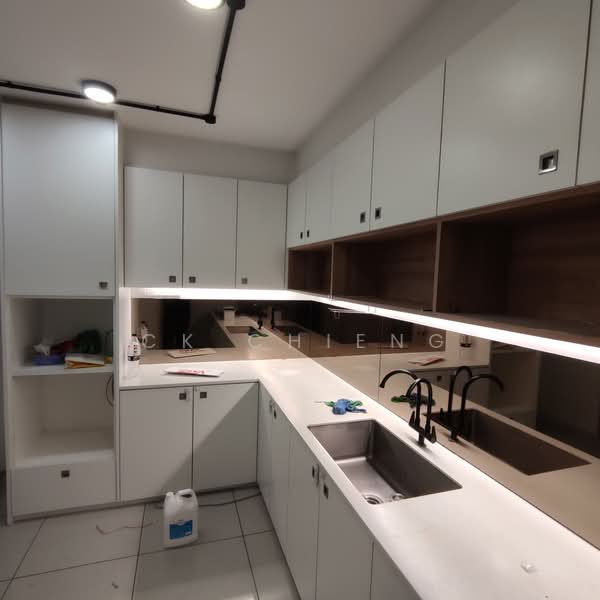 Kediaman Servis untuk Dijual di D'Aman Residences @ Puchong - CK Chieng - Kitchen - PropertyGuru.com.my