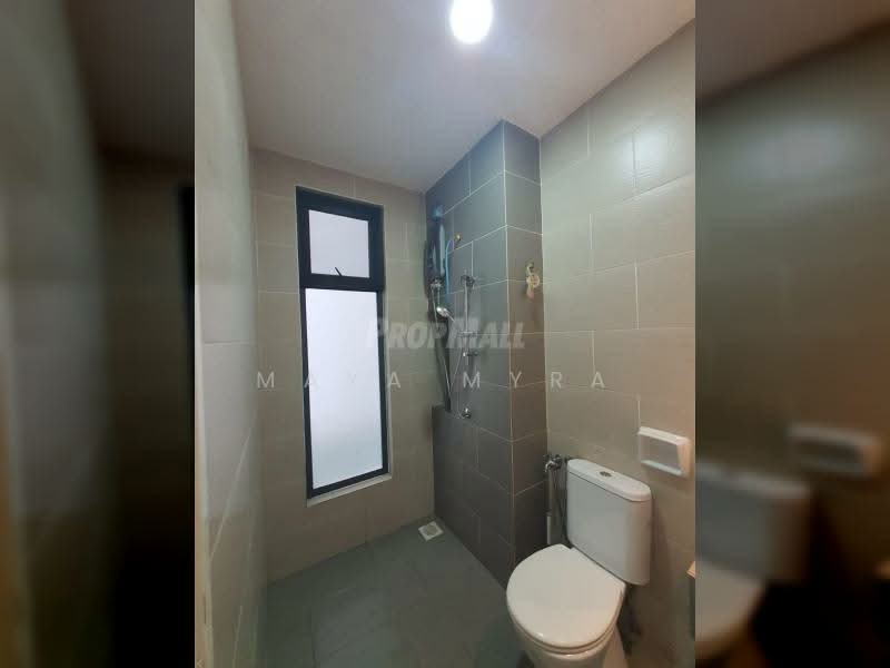 Rumah Bandar untuk Disewa di Bangi (Selangor) - Maya Myra - Bathroom - PropertyGuru.com.my