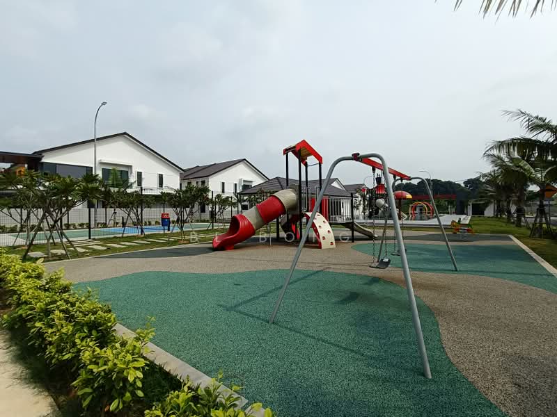 2-storey Terraced House for Sale in Presint Destar (Krubong) - BL Bong - PropertyGuru.com.my
