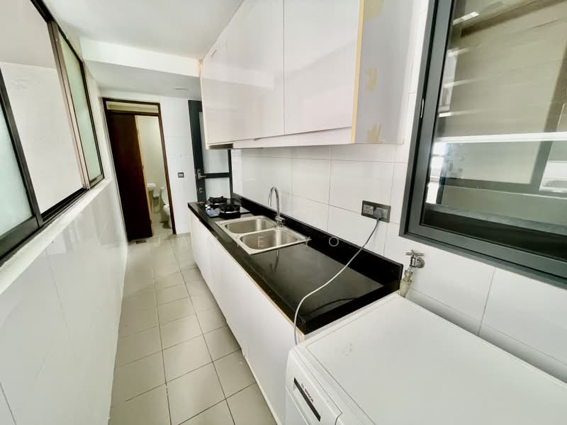 Service Residence for Rent at Serviced Residence @ KL Trillion - Jamie Yong - Kitchen - PropertyGuru.com.my