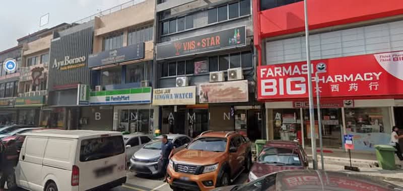 Shop for Rent in Petaling Jaya (Selangor) - Benjamin Lai - Exterior - PropertyGuru.com.my