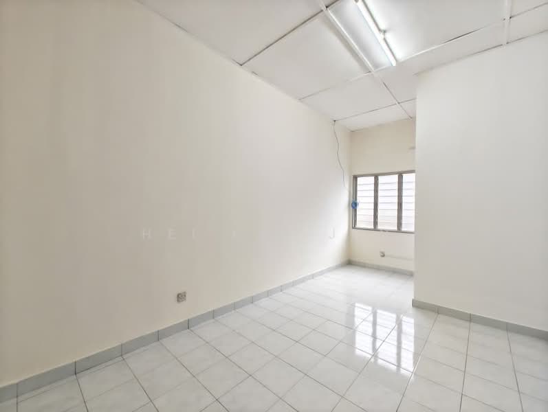 Rumah Teres untuk Dijual di Bandar Sungai Long (Selangor) - Hei Kar Jun - Interior - PropertyGuru.com.my