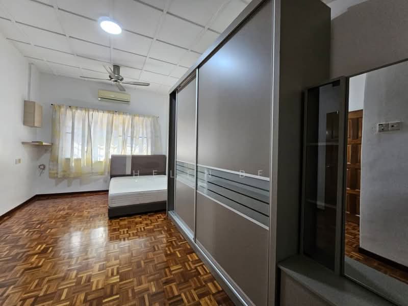 Rumah Teres 2-Tingkat untuk Dijual di Ayer Keroh (Melaka) - Helen BF - Bedroom - PropertyGuru.com.my