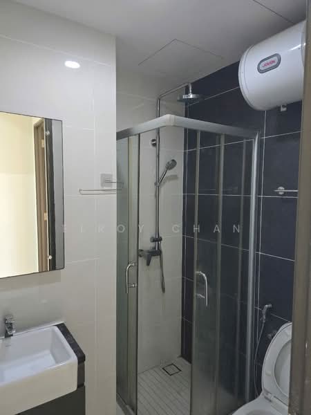 Kondominium untuk Dijual di Kings Bay @ Country Garden Danga Bay - Elroy Chan - Bathroom - PropertyGuru.com.my