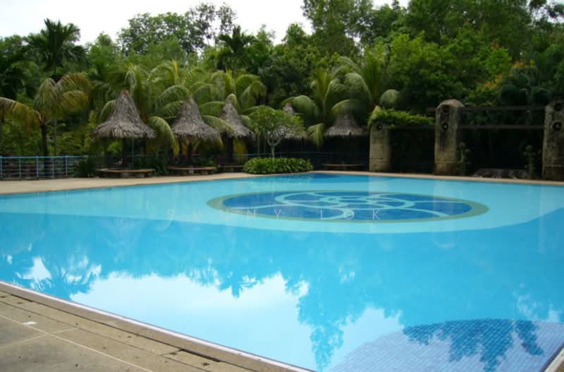 Kondominium untuk Dijual di N-Park Condominium - Sunny Lok - Pool - PropertyGuru.com.my