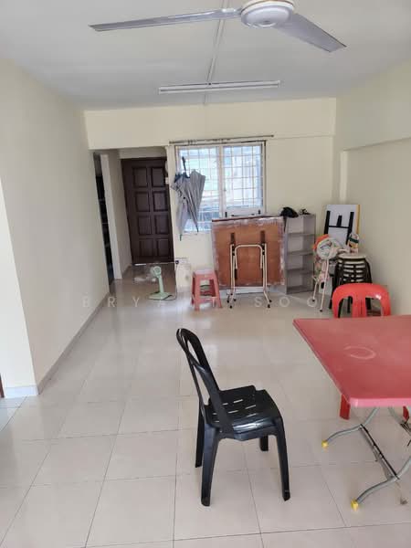 Apartment for Rent at Taman Miharja Apartment (LRT Miharja) - Bryant Soo - Living Room - PropertyGuru.com.my
